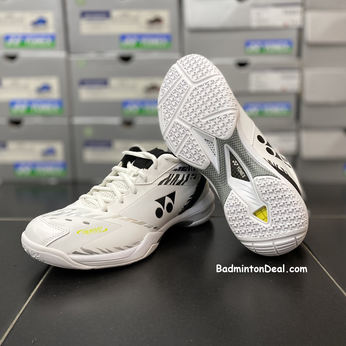 新品　YONEX 強チタン　ホワイト　200m ヨネックス（YONEX） ガット バドミントン用 強チタン ホワイト 200m
