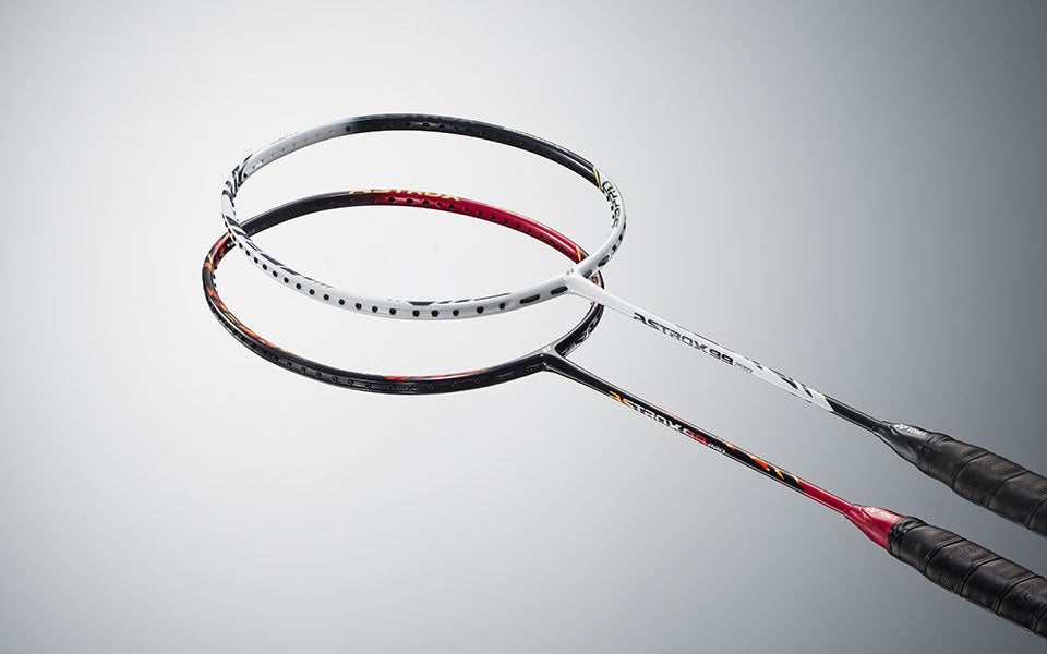 YONEX ASTROX 99 PRO AX99-P Racquet (Cherry Sunburst)