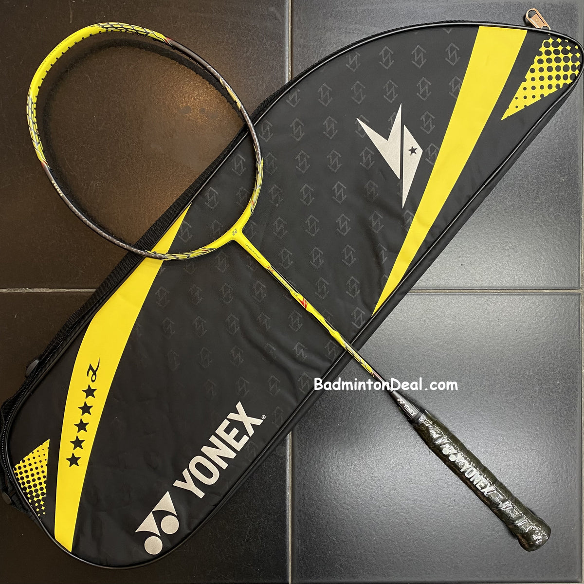 YONEX VOLTRIC Z-FORCE IIラケットカバー付 - その他