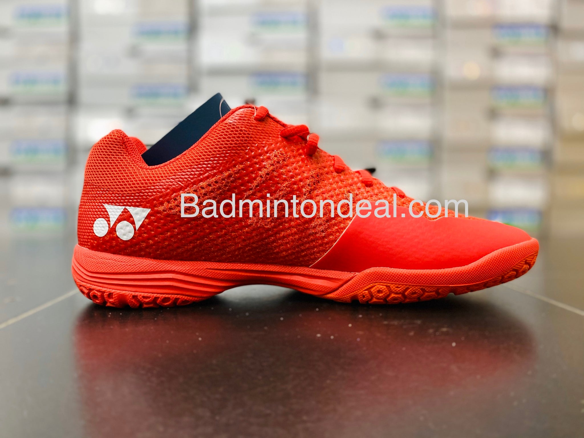 YONEX Power Cushion Aerus 3 Mens Badminton Shoes (Red 