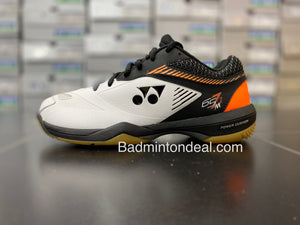 YONEX Power Cushion 65 Z 2 Men Badminton Shoes (White / Orange)